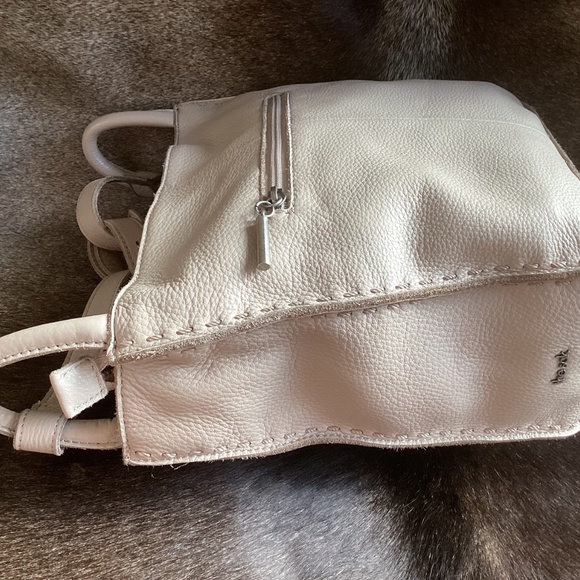 The Sak Los Feliz Pebbled Leather Crossbody Handbag - Picture 4 of 13